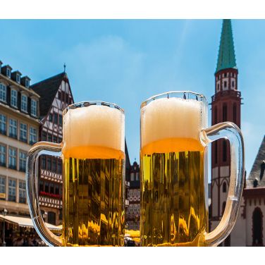 Two glassesof German beers